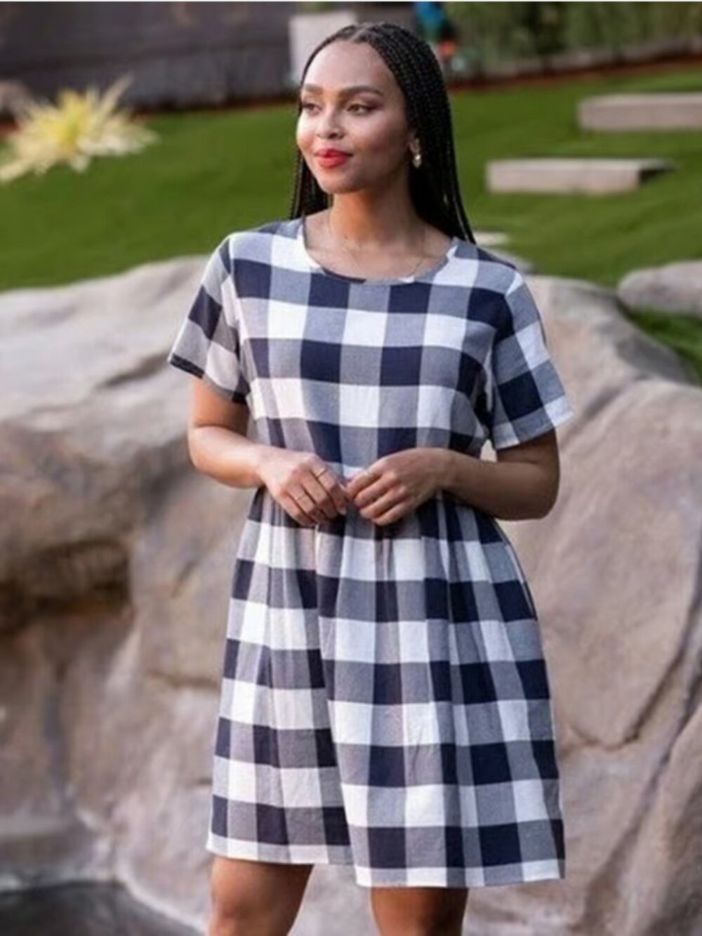 NWT Evy's Tree the Joanne size MEDIUM gingham mini with pockets